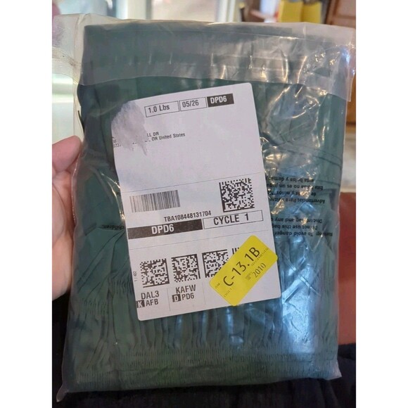 Biscayne Bay Bed Skirt Wrap Around Elastic Twin Hunter Green 15 Inch Drop NEW! - Picture 2 of 2